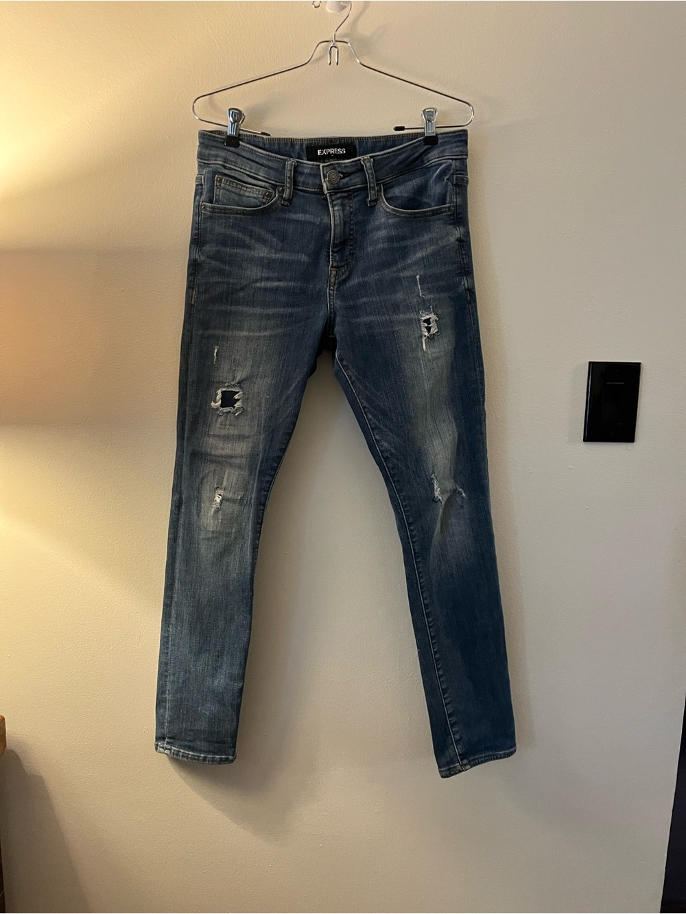 Express men’s skinny hyper stretch destroyed Jean 29x30